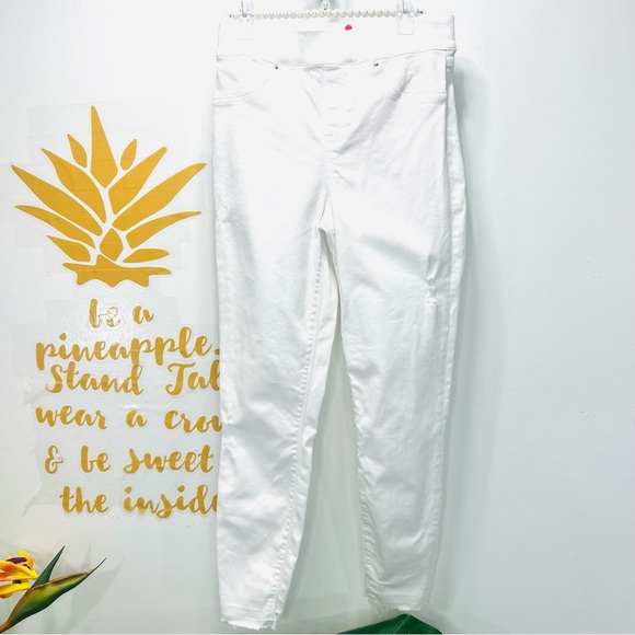 SPANX White High Waisted Skinny Jeans Raw Hem Distressed Ankle Pants Size Small - Picture 2 of 13